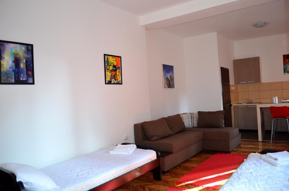 Apartmants Night Lux Nis Bilik gambar