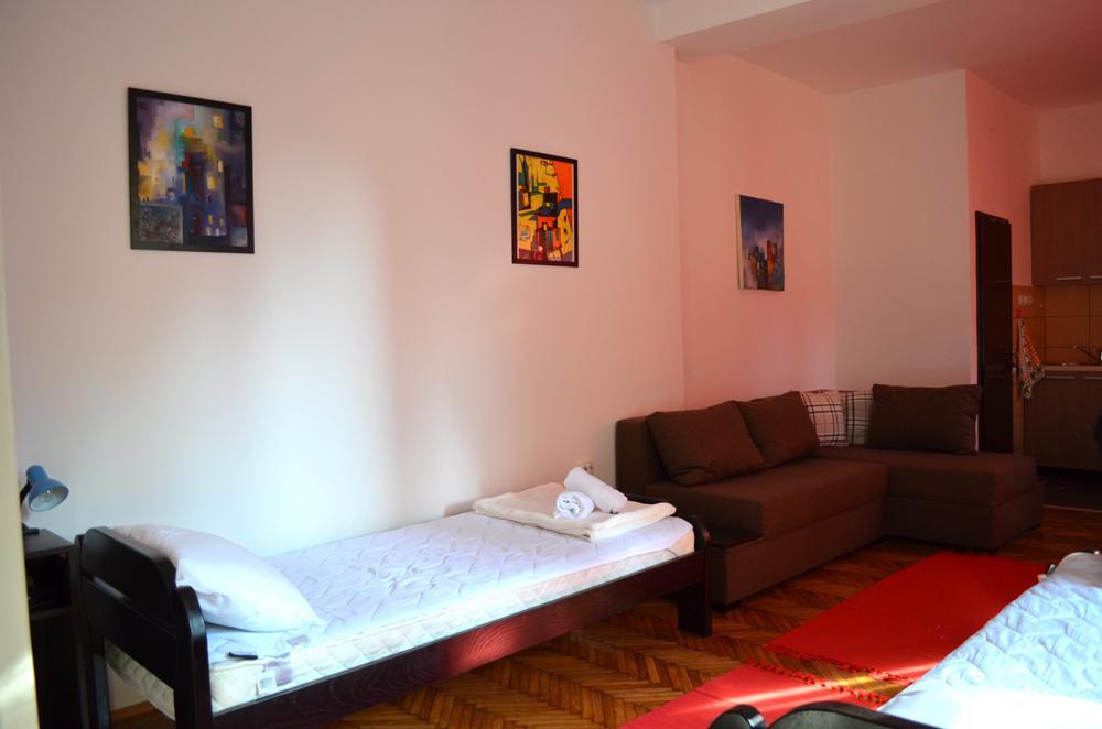 Apartmants Night Lux Nis Bilik gambar